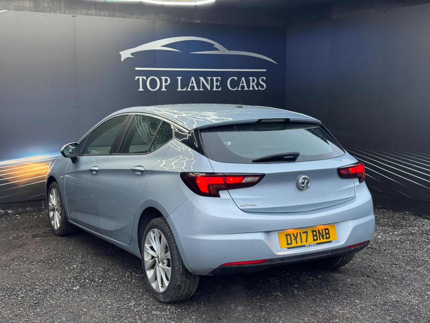 Used Vauxhall Astra 2017 for sale - 77884908: Photo 3
