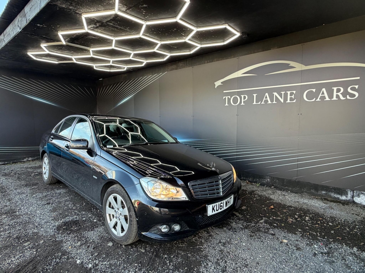 Used Mercedes-Benz C Class 2011 for sale - 77892472: Photo 16