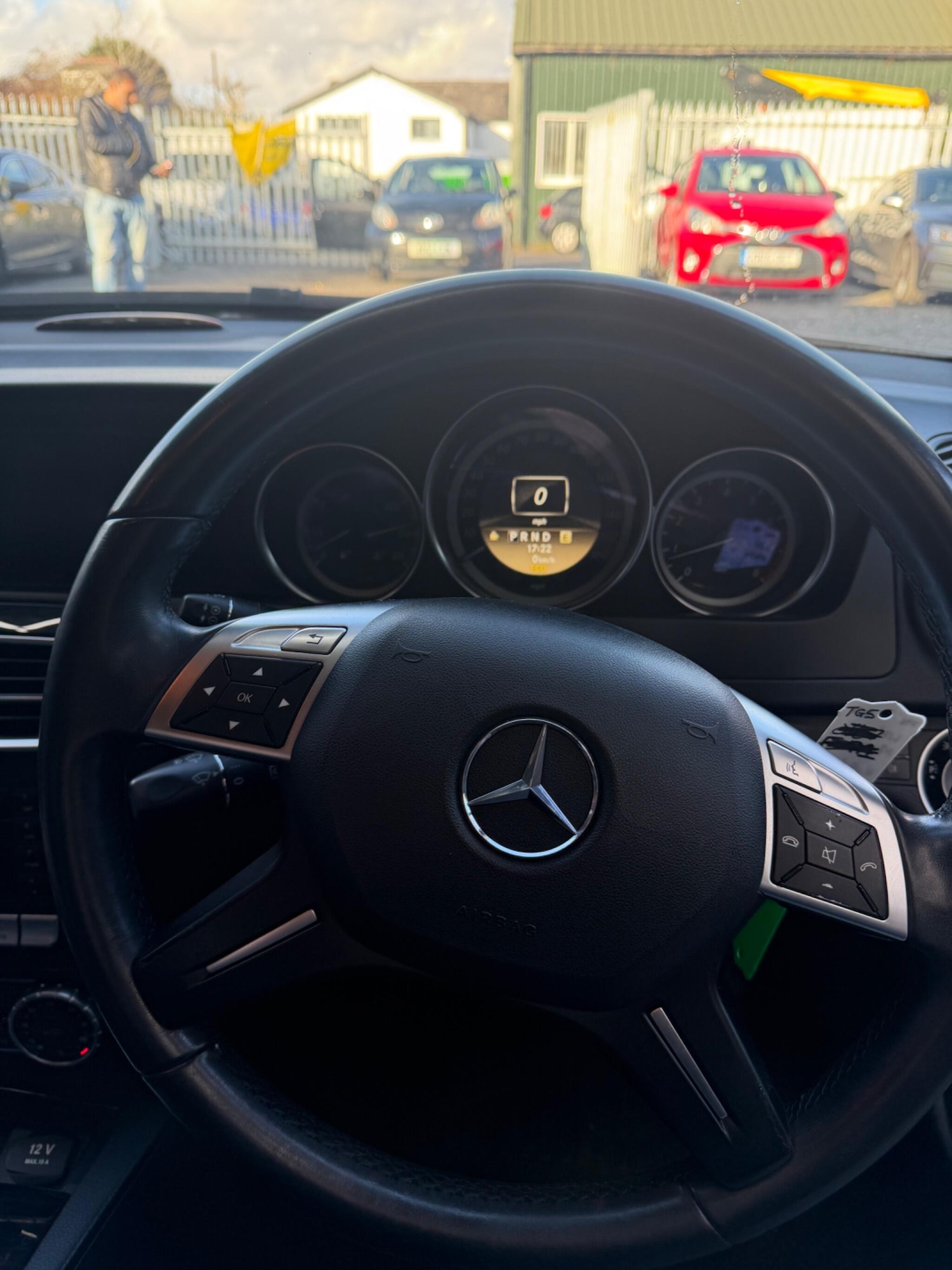 Used Mercedes-Benz C Class 2011 for sale - 77892472: Photo 9