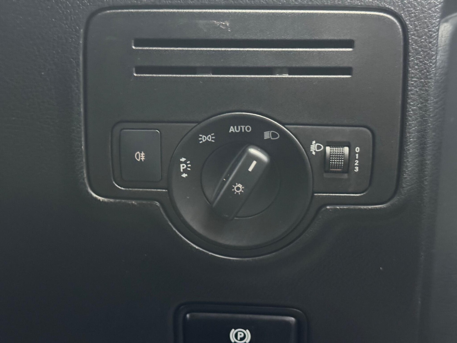 Used Mercedes-Benz Vito 2022 for sale - 77143166: Photo 42