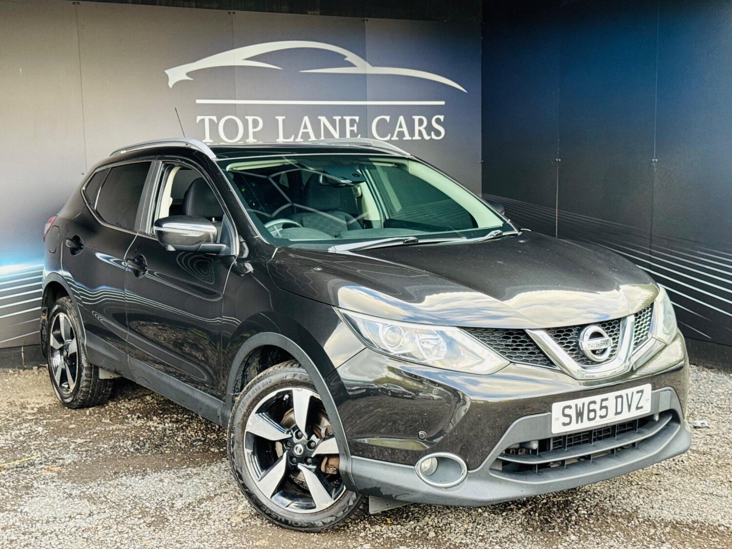 Used Nissan Qashqai 2015 for sale - 76136859: Photo 16
