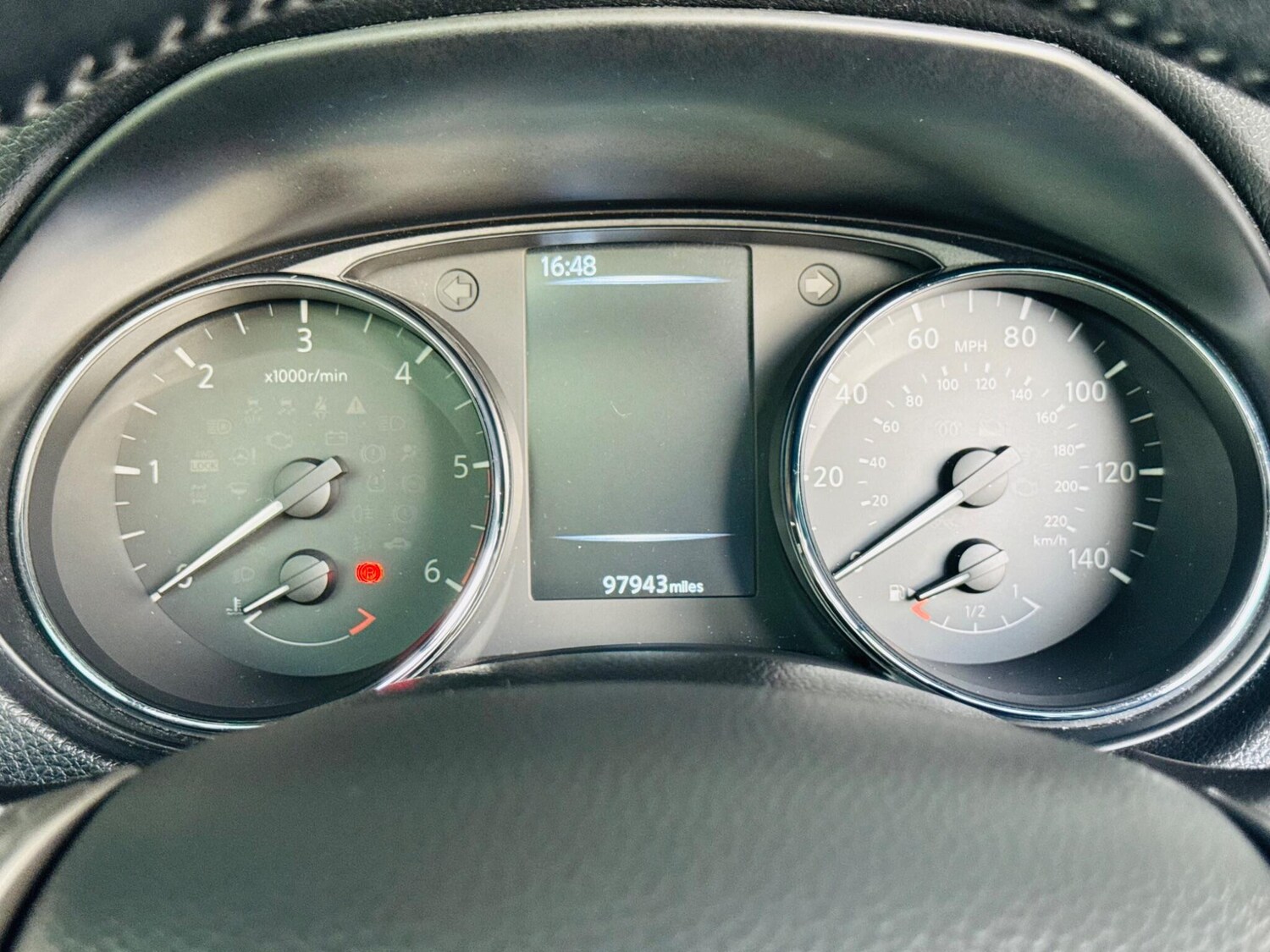 Used Nissan Qashqai 2015 for sale - 76136859: Photo 19