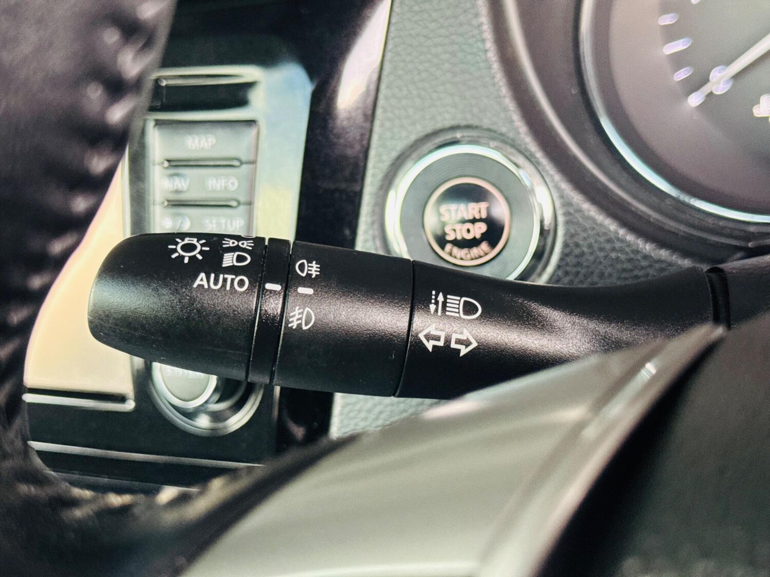 Used Nissan Qashqai 2015 for sale - 76136859: Photo 23