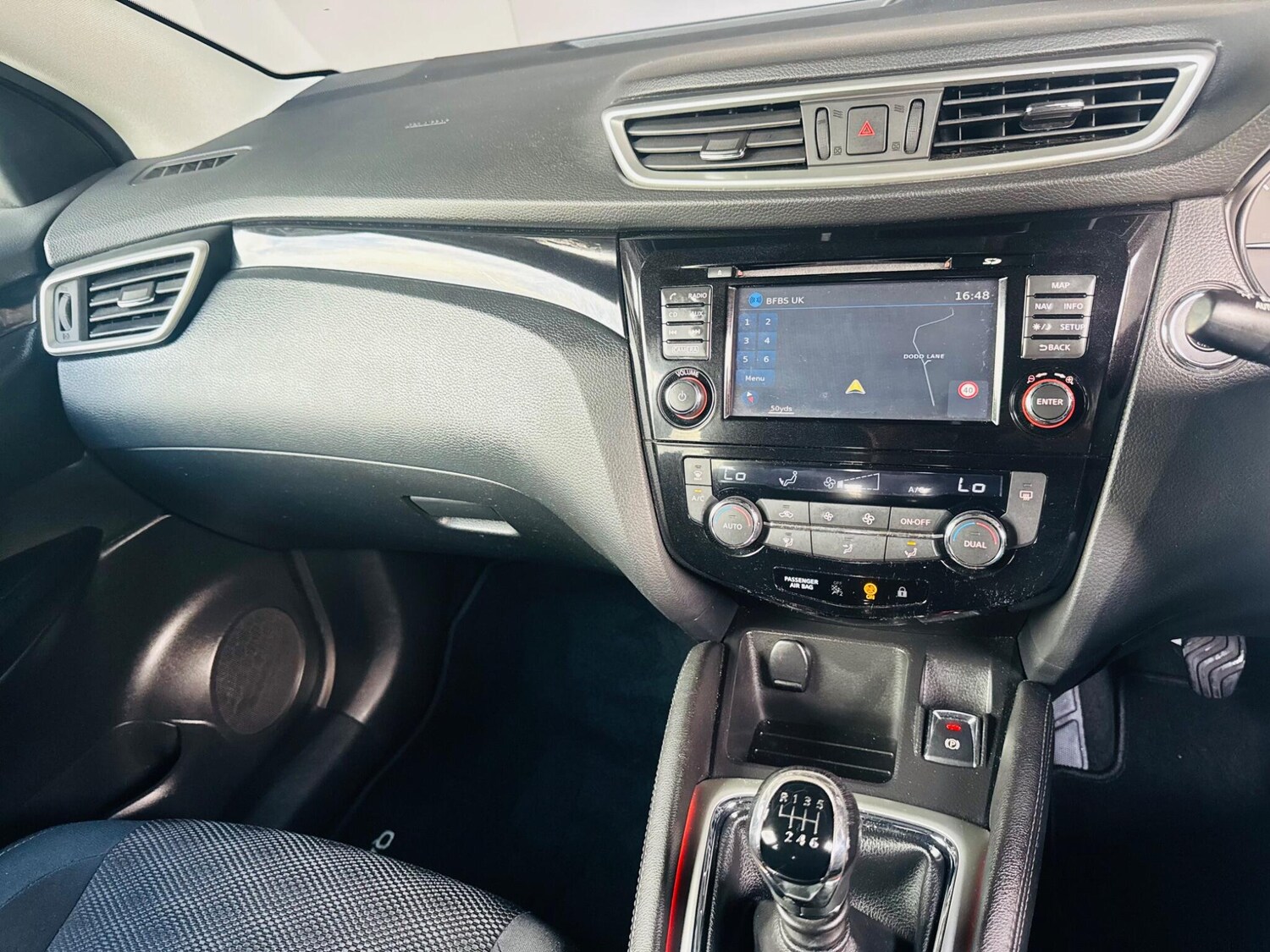 Used Nissan Qashqai 2015 for sale - 76136859: Photo 25