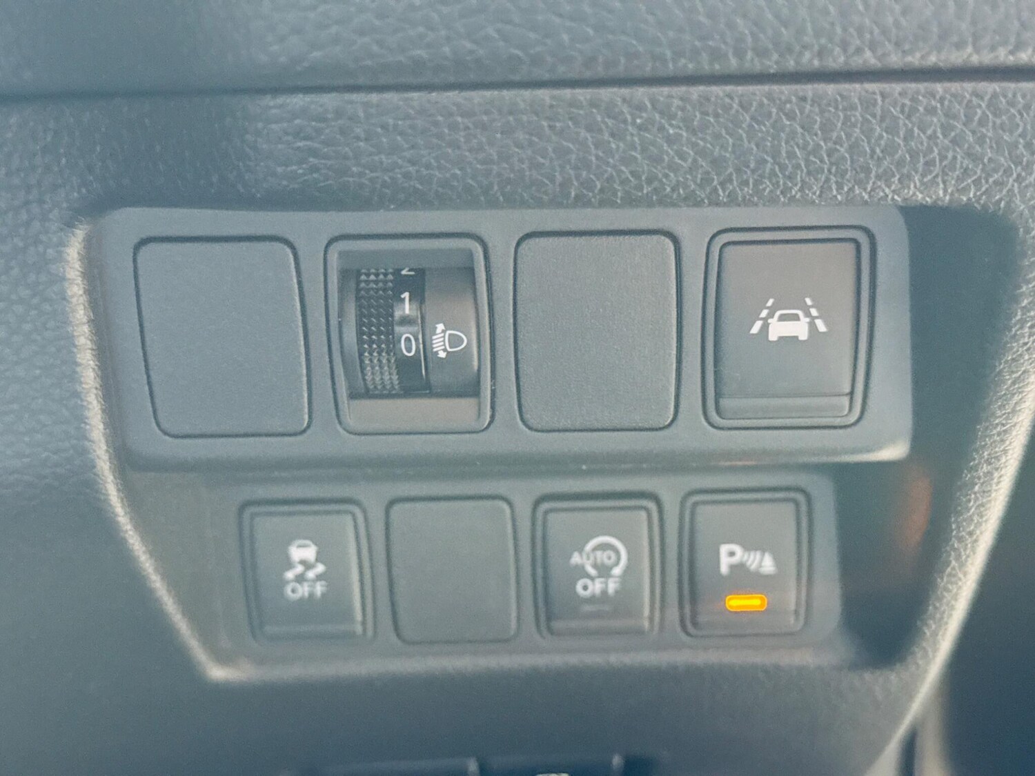 Used Nissan Qashqai 2015 for sale - 76136859: Photo 34