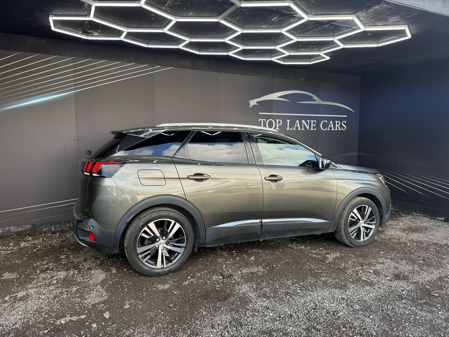 Used Peugeot 3008 2017 for sale - 77892293: Photo 13