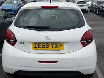 Used Peugeot 208 2018 for sale - 79856868: Photo