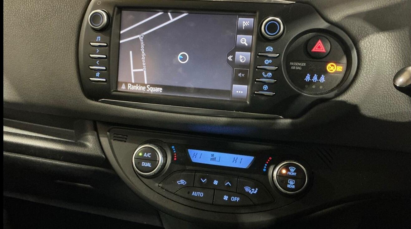 Used Toyota Yaris 2019 for sale - 77468118: Photo 4