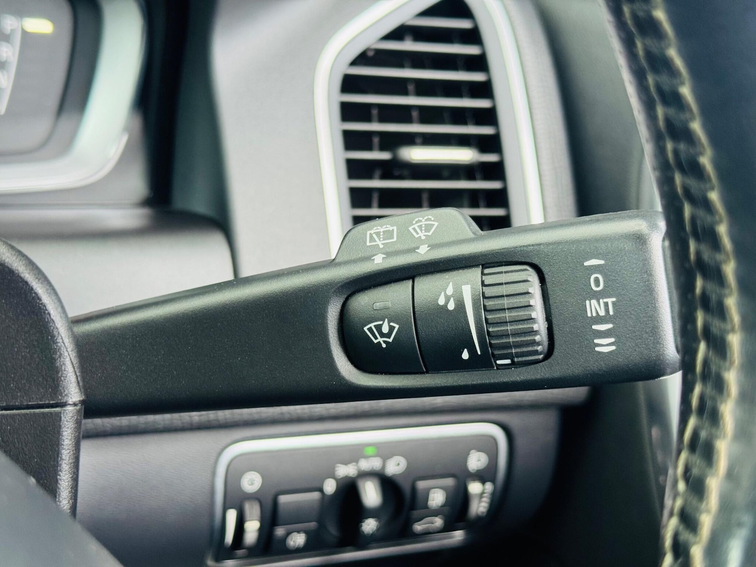 Used Volvo XC60 2014 for sale - 76952644: Photo 26