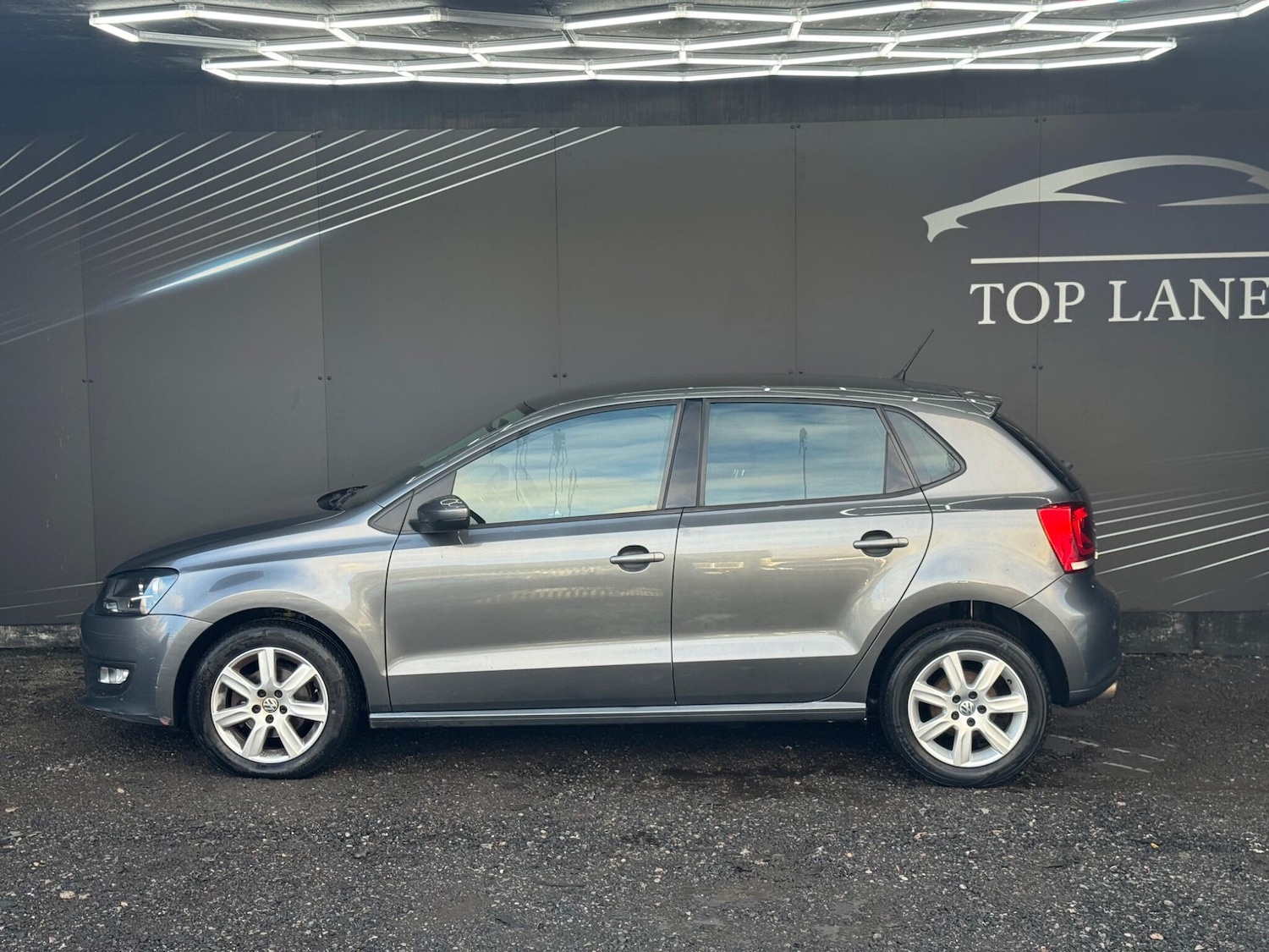 Used Volkswagen Polo for sale - 77574483: Photo 2