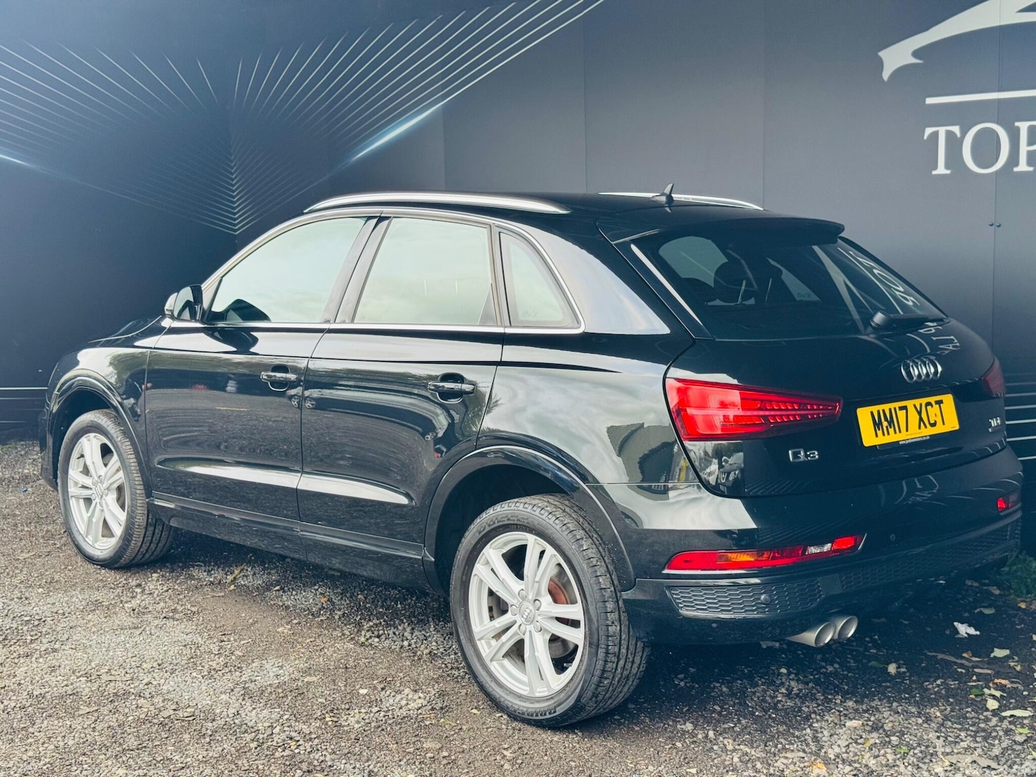 Used Audi Q3 2017 for sale - 76021004: Photo 9