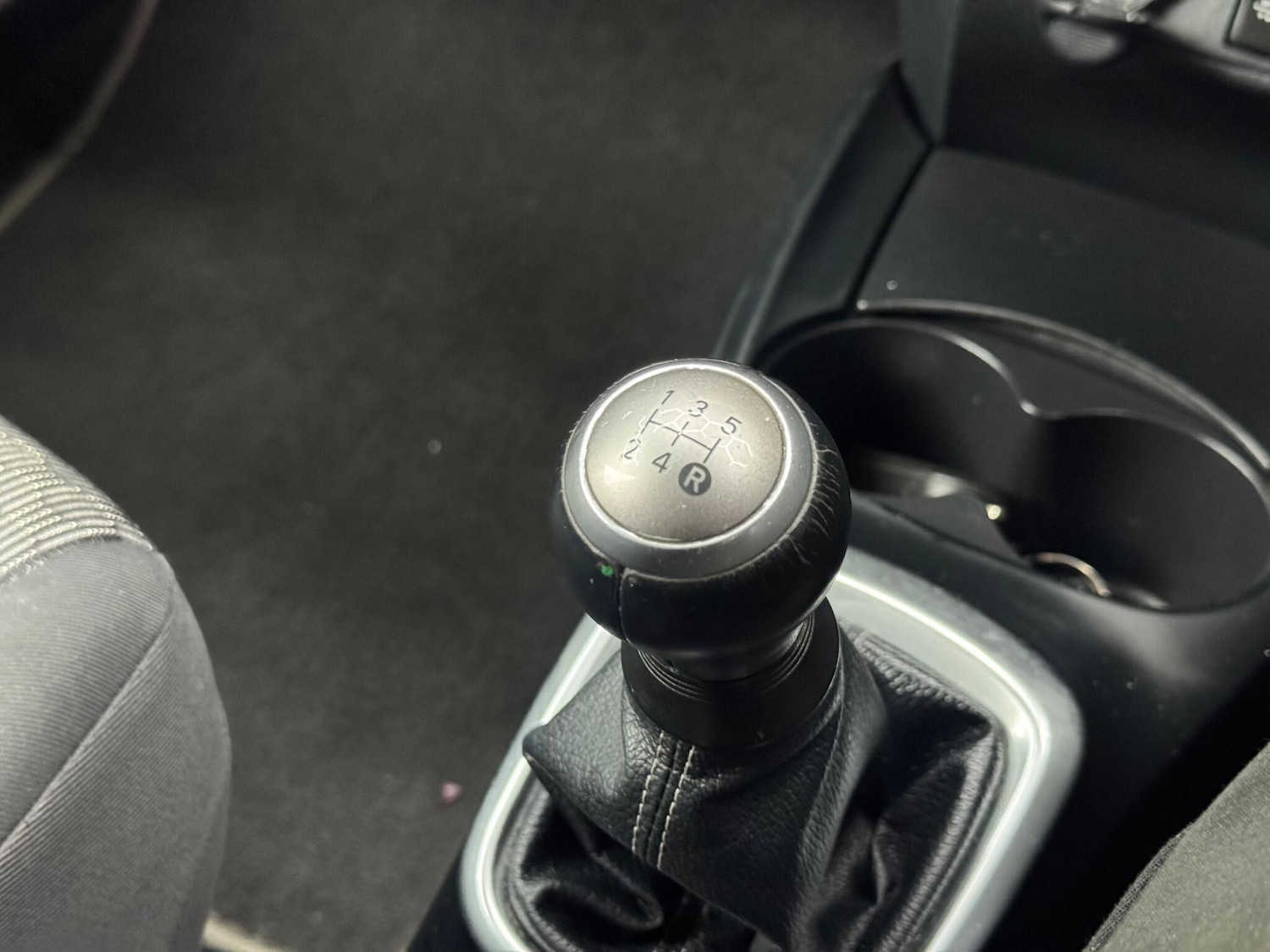 Used Toyota Yaris 2014 for sale - 77016017: Photo 29