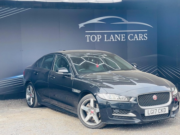 Used Jaguar XE 2017 for sale - 75543930: Photo 1