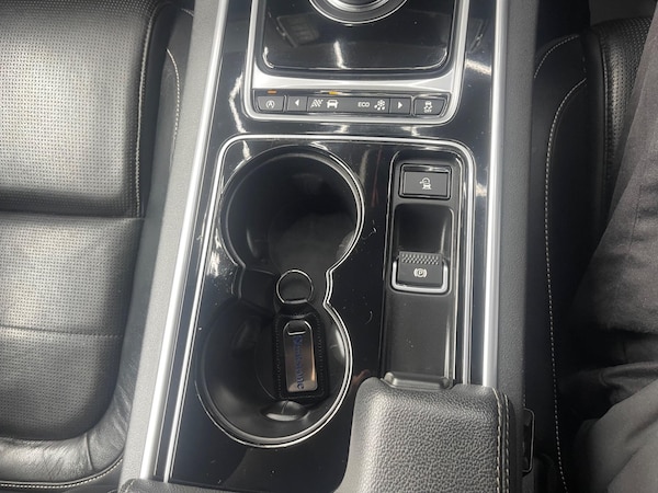 Used Jaguar XE 2017 for sale - 75543930: Photo 20