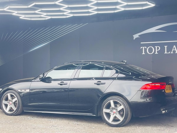 Used Jaguar XE 2017 for sale - 75543930: Photo 28