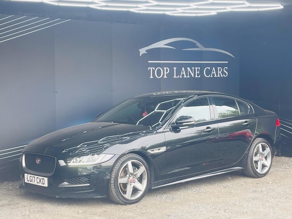 Used Jaguar XE 2017 for sale - 75543930: Photo 30