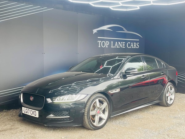 Used Jaguar XE 2017 for sale - 75543930: Photo 32