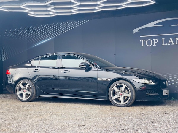 Used Jaguar XE 2017 for sale - 75543930: Photo 41