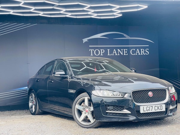 Used Jaguar XE 2017 for sale - 75543930: Photo 4