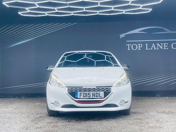 Used Peugeot 208 2015 for sale - 75562770: Photo