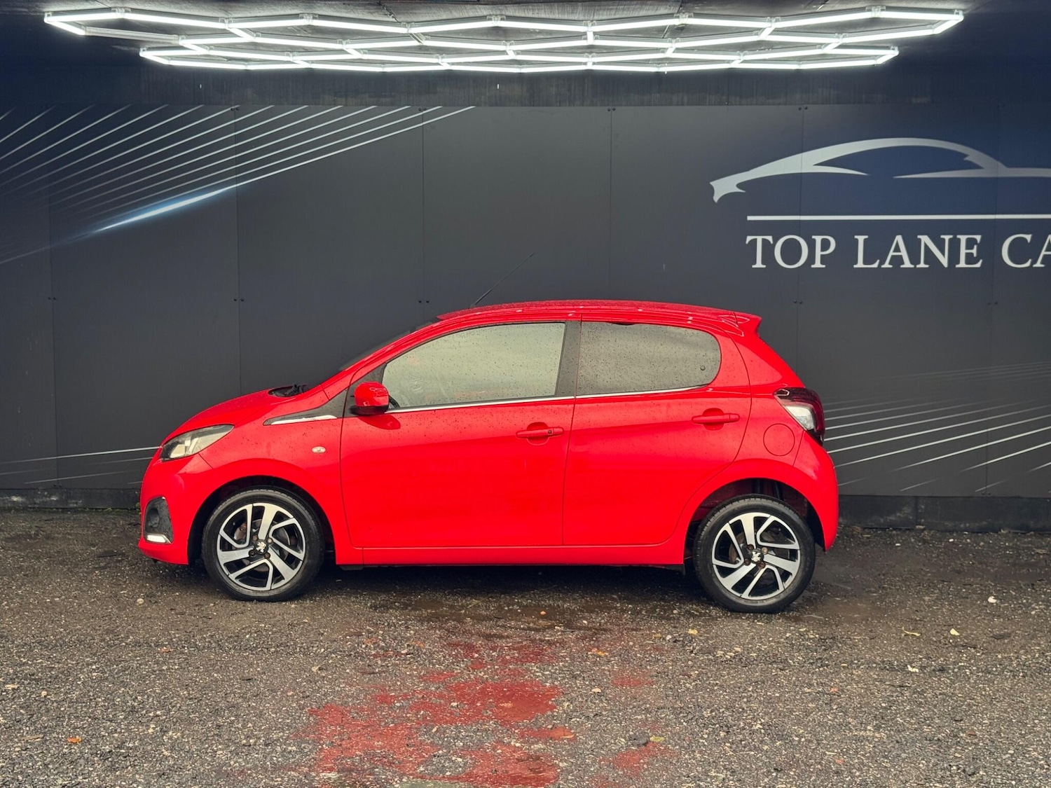 Used Peugeot 108 2015 for sale - 76573674: Photo 12