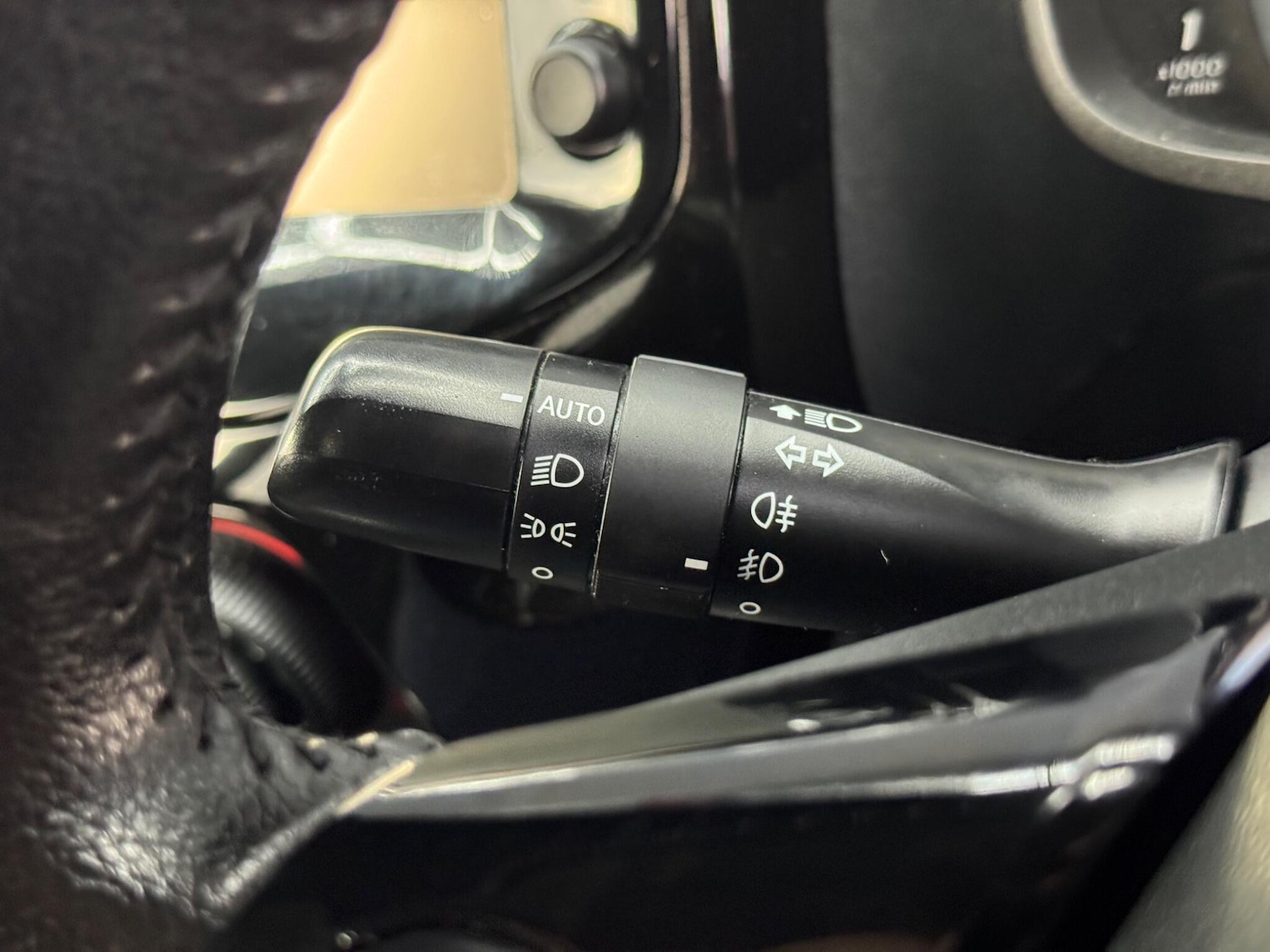 Used Peugeot 108 2015 for sale - 76573674: Photo 26