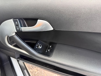 Used Audi A3 2011 for sale - 78072423: Photo