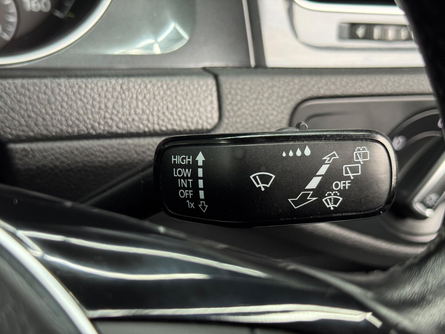 Used Volkswagen Golf 2020 for sale - 76660554: Photo 23