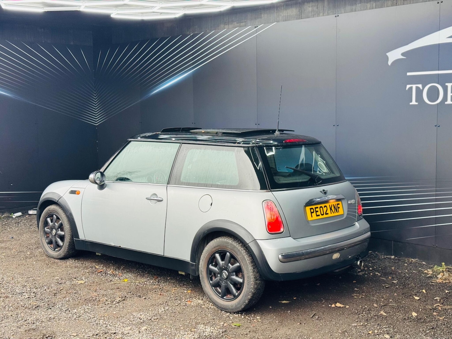 Used MINI Hatch 2002 for sale - 76408913: Photo 11