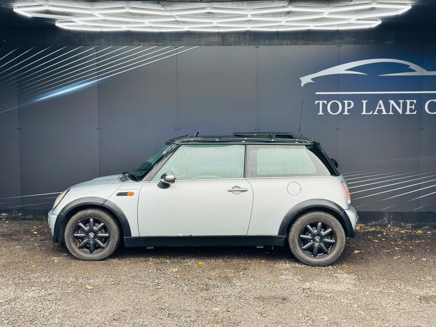 Used MINI Hatch 2002 for sale - 76408913: Photo 14