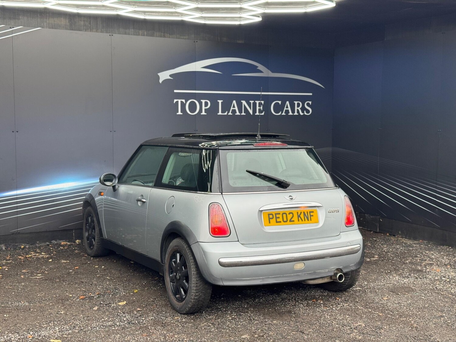 Used MINI Hatch 2002 for sale - 76408913: Photo 3