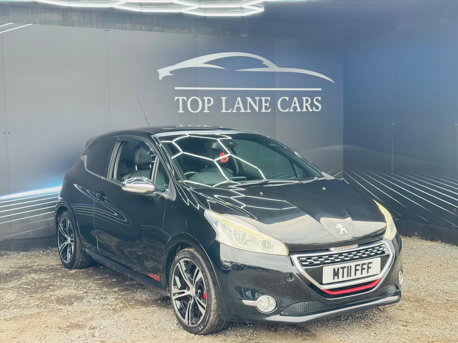 Used Peugeot 208 2015 for sale - 76294661: Photo 5