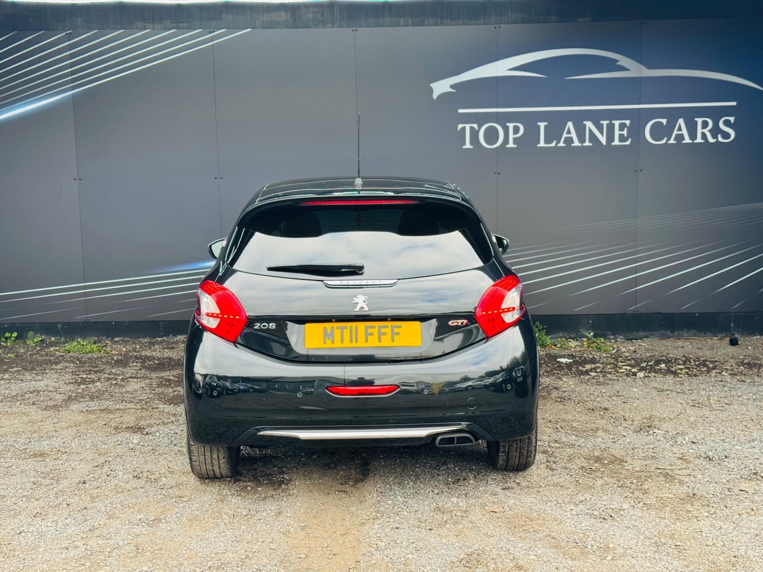 Used Peugeot 208 2015 for sale - 76294661: Photo 9