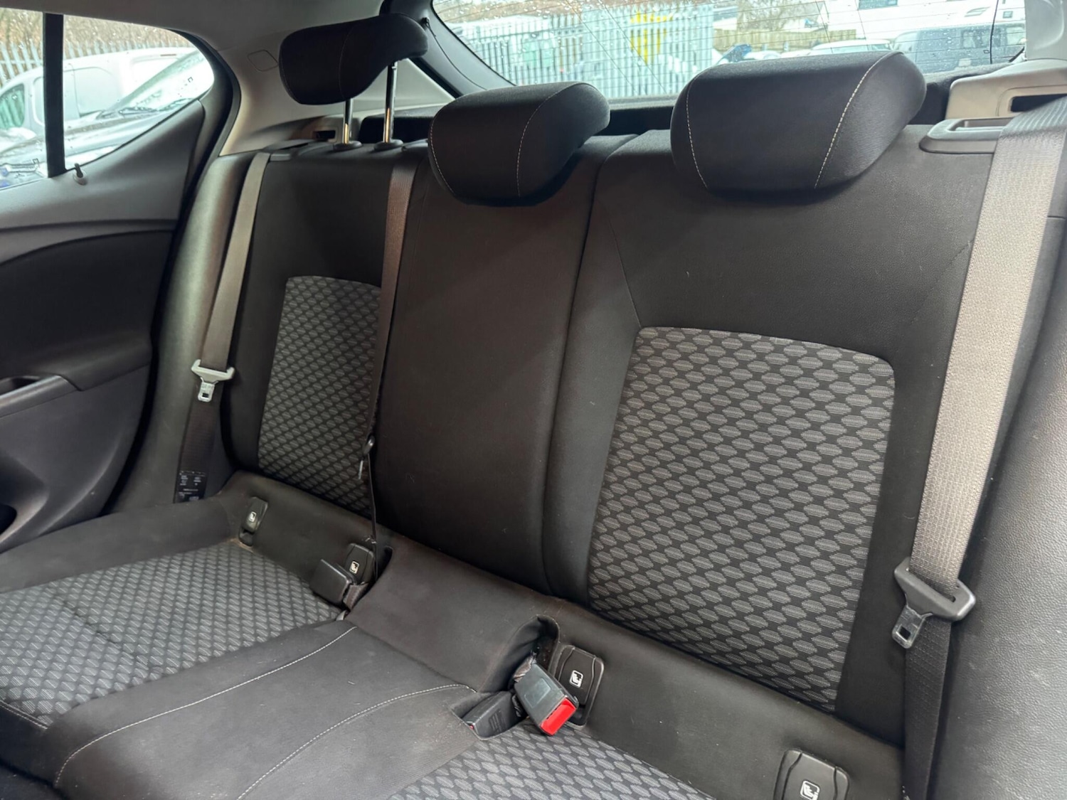 Used Vauxhall Astra 2017 for sale - 77190624: Photo 30