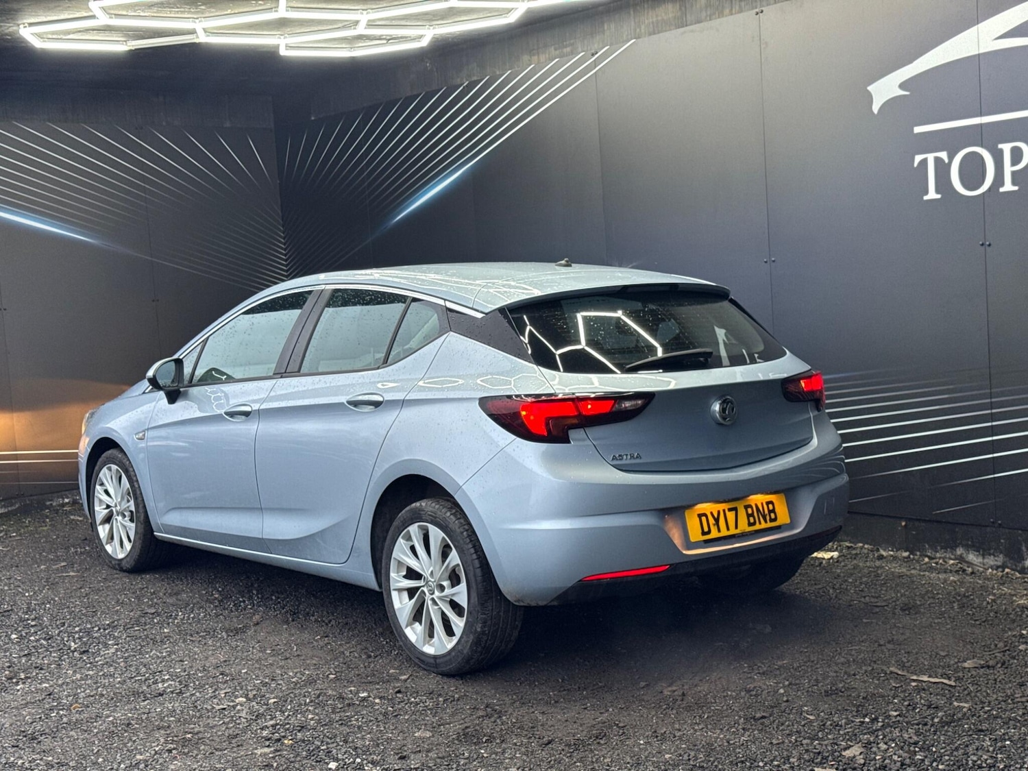 Used Vauxhall Astra 2017 for sale - 77190624: Photo 8