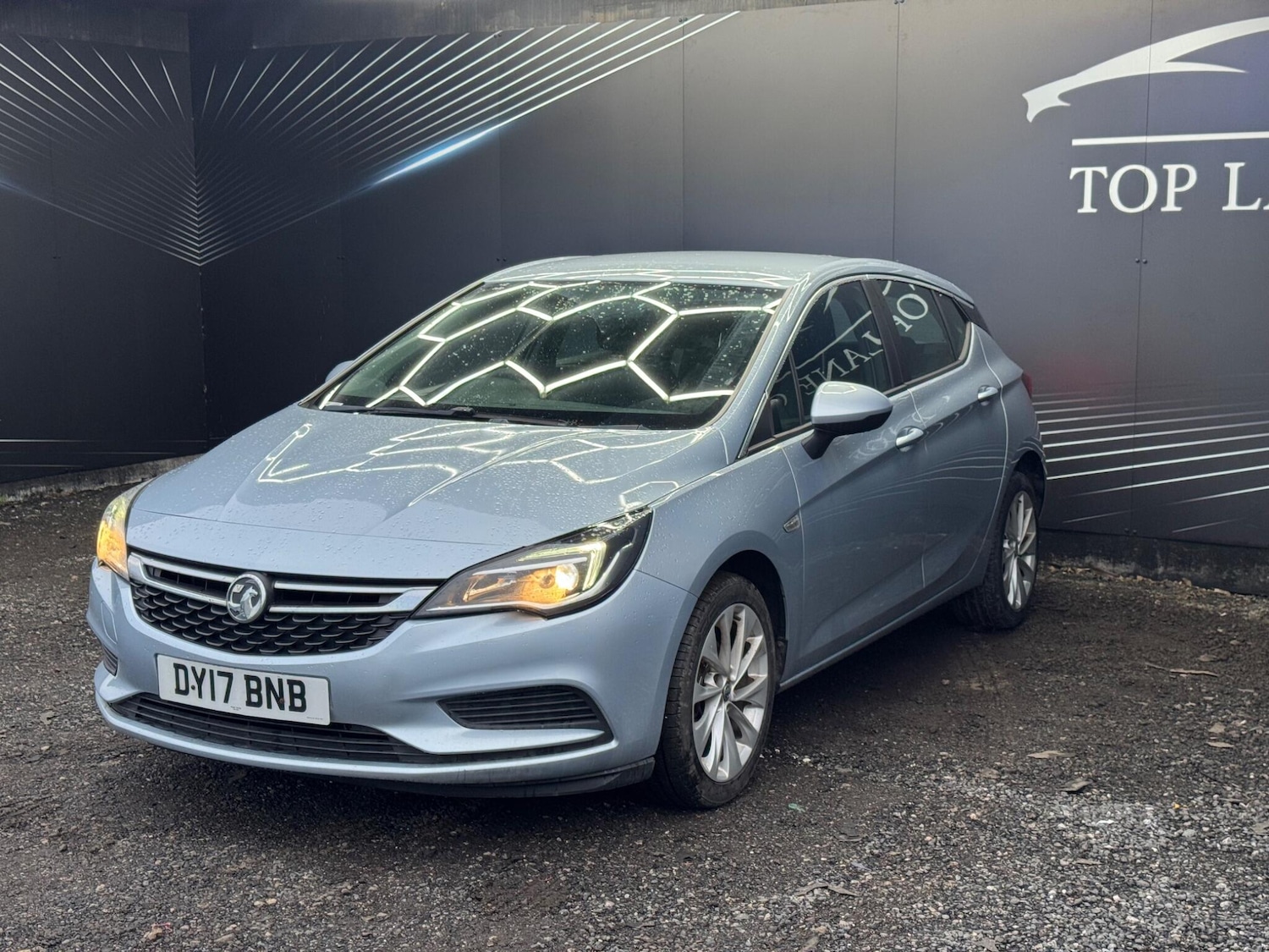 Used Vauxhall Astra 2017 for sale - 77190624: Photo 9