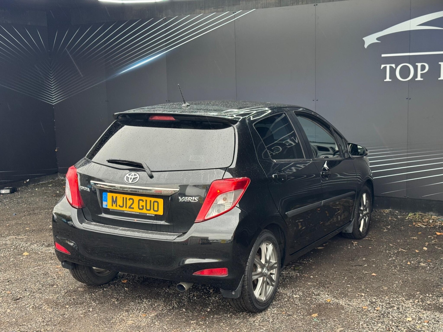 Used Toyota Yaris for sale - 76527915: Photo 15