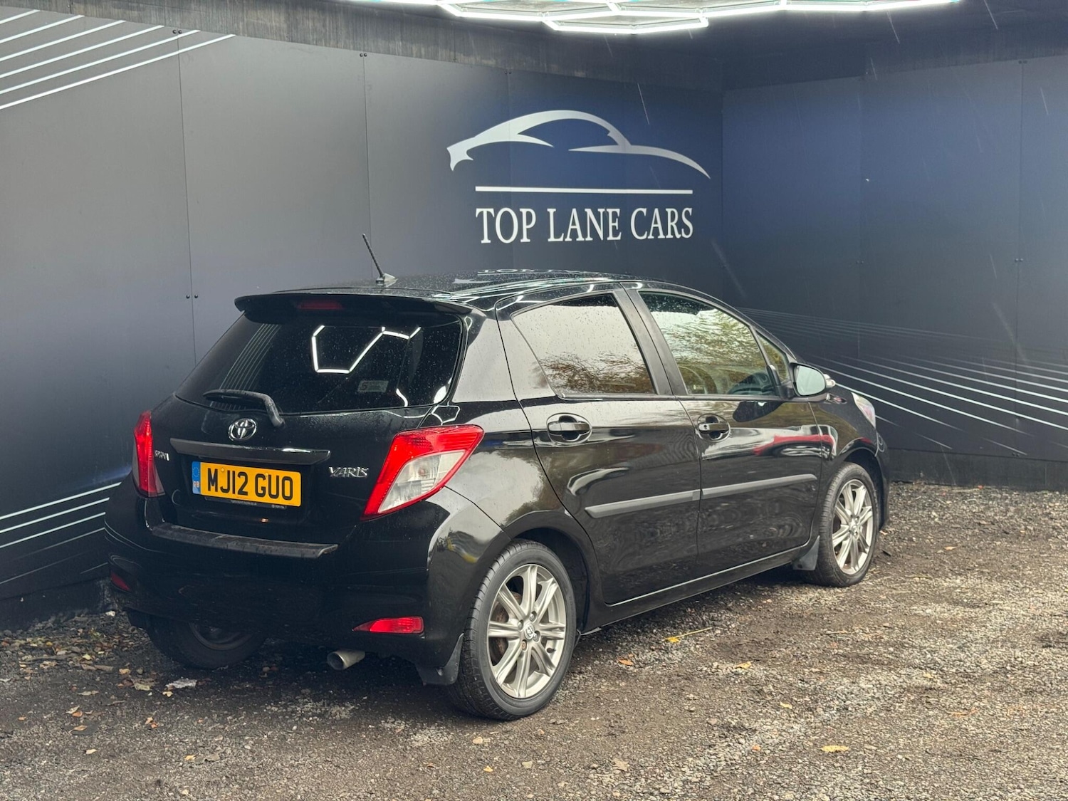 Used Toyota Yaris for sale - 76527915: Photo 16