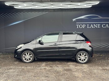 Used Toyota Yaris 2012 for sale - 76527915: Photo