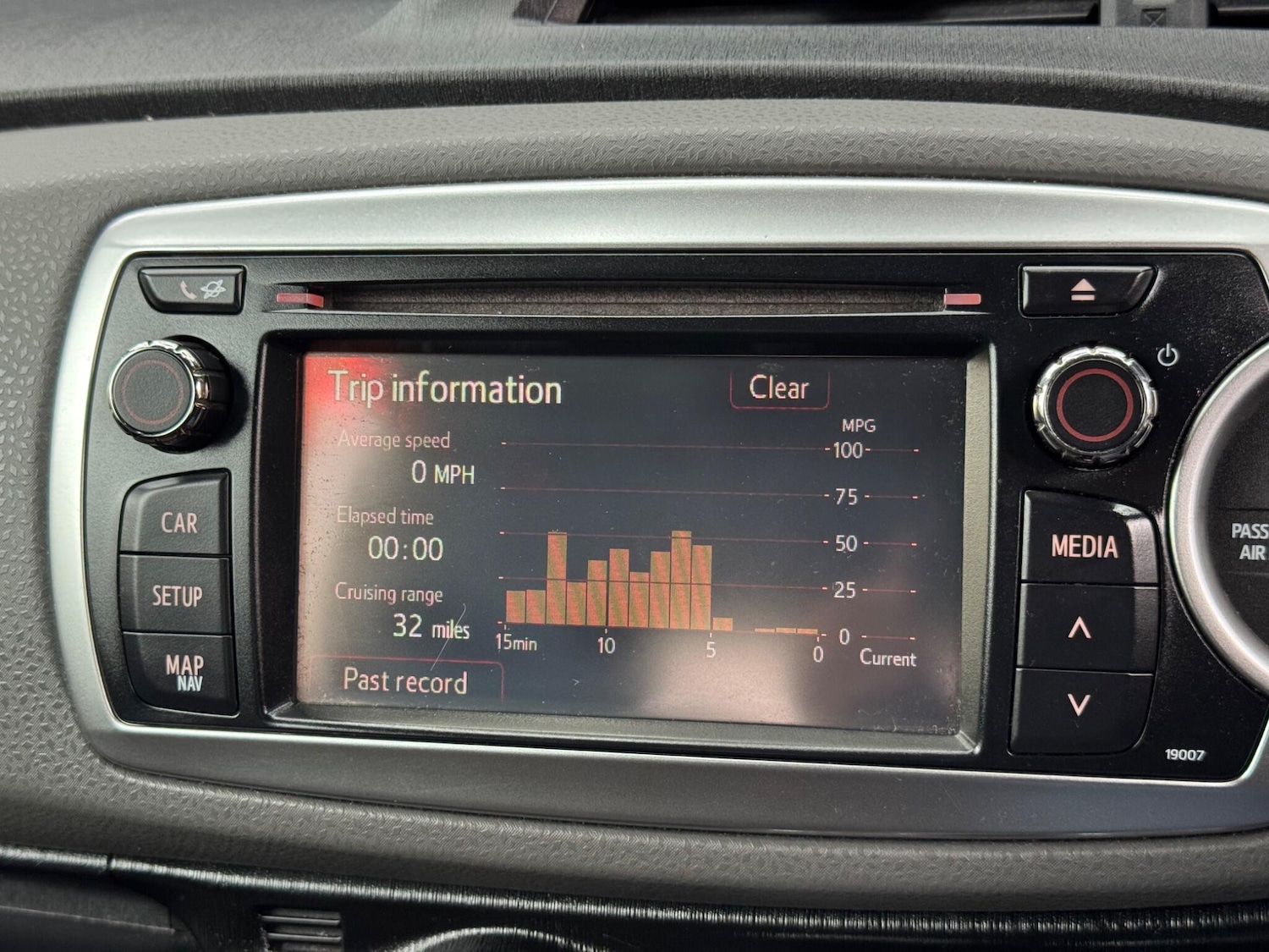 Used Toyota Yaris for sale - 76527915: Photo 30