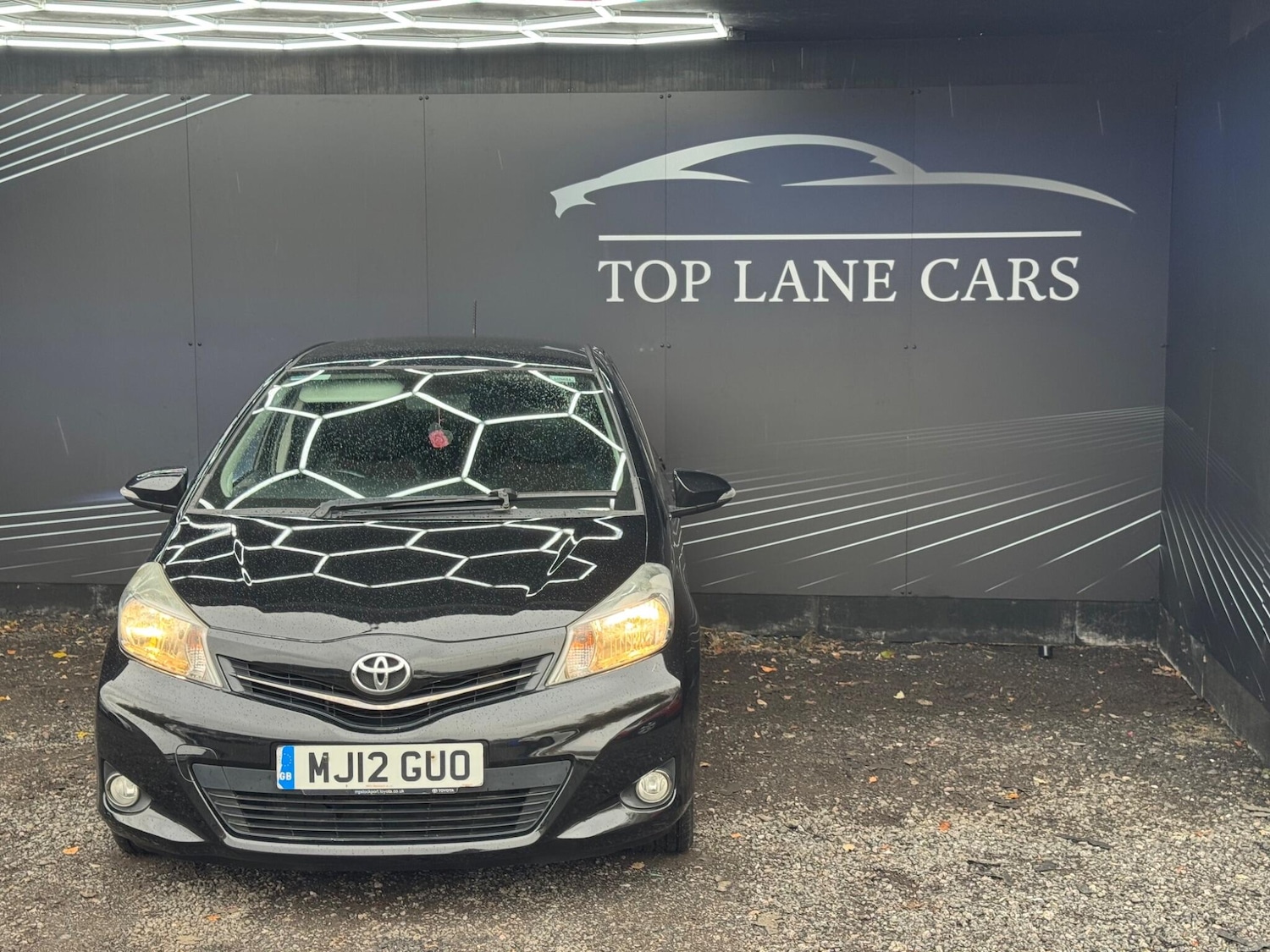 Used Toyota Yaris for sale - 76527915: Photo 8