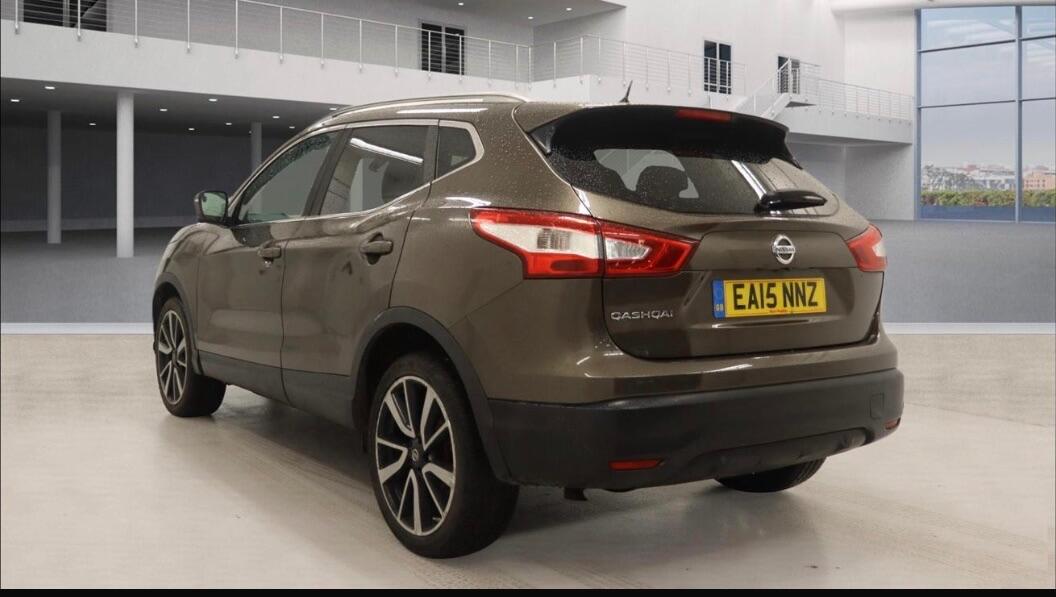 Used Nissan Qashqai 2015 for sale - 77202760: Photo 3