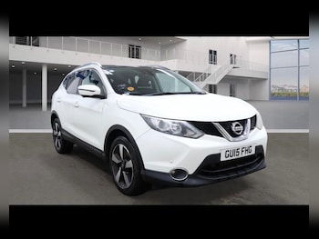Used Nissan Qashqai 2015 for sale - 77884901: Photo