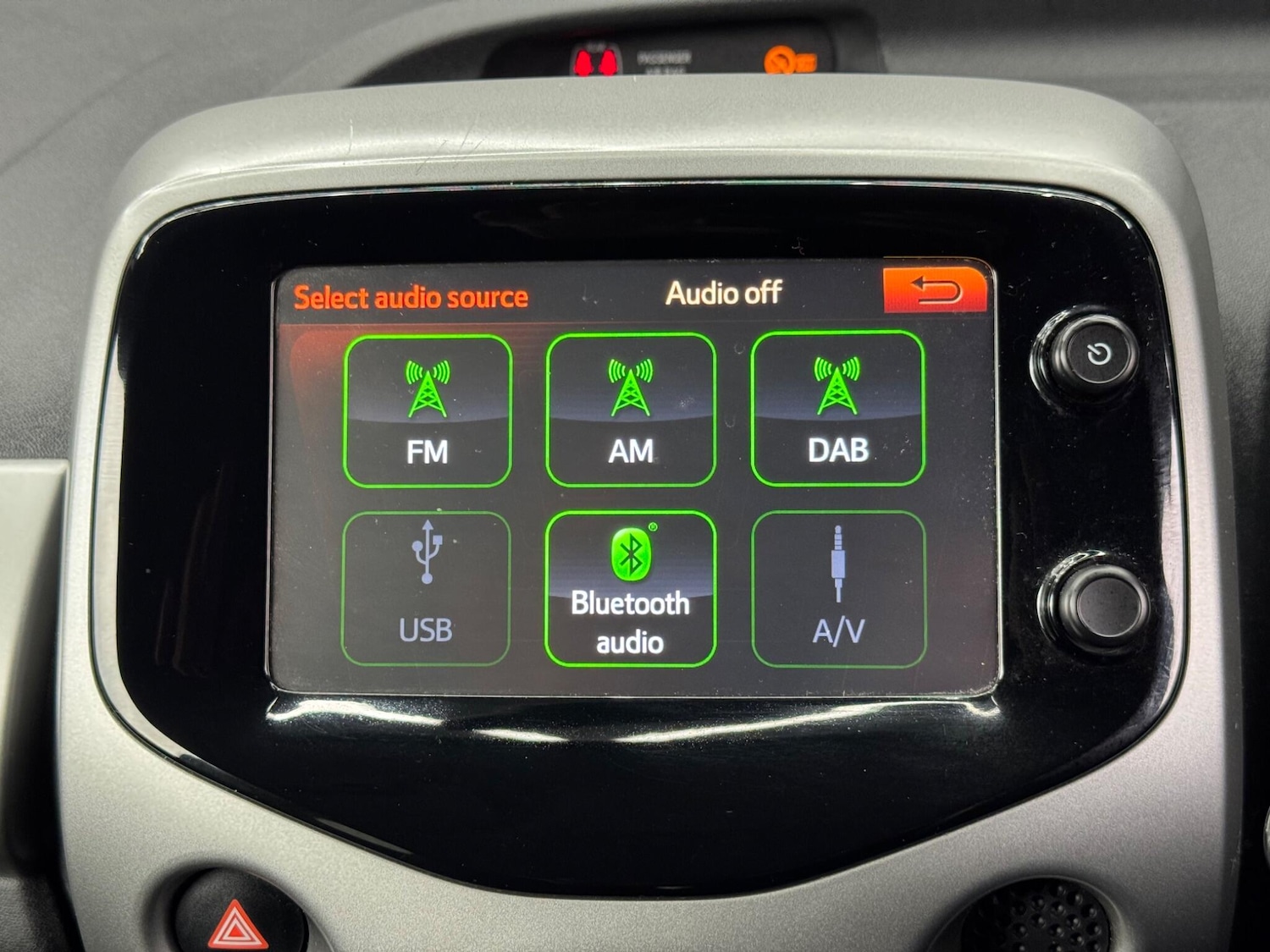 Used Peugeot 108 2017 for sale - 77015259: Photo 28