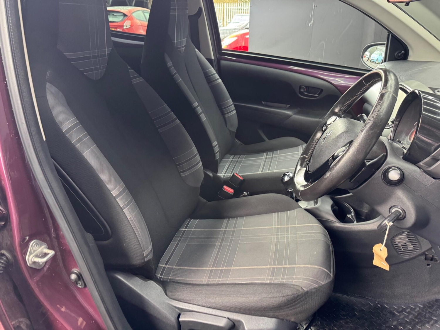 Used Peugeot 108 2017 for sale - 77015259: Photo 32