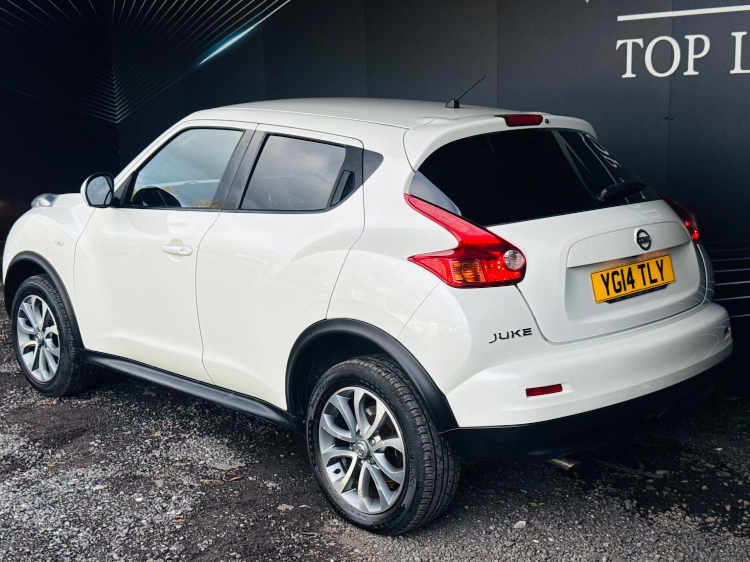 Used Nissan Juke 2014 for sale - 76032003: Photo 8