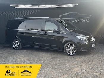 Used Mercedes-Benz V-Class 2018 for sale - 79510862: Photo