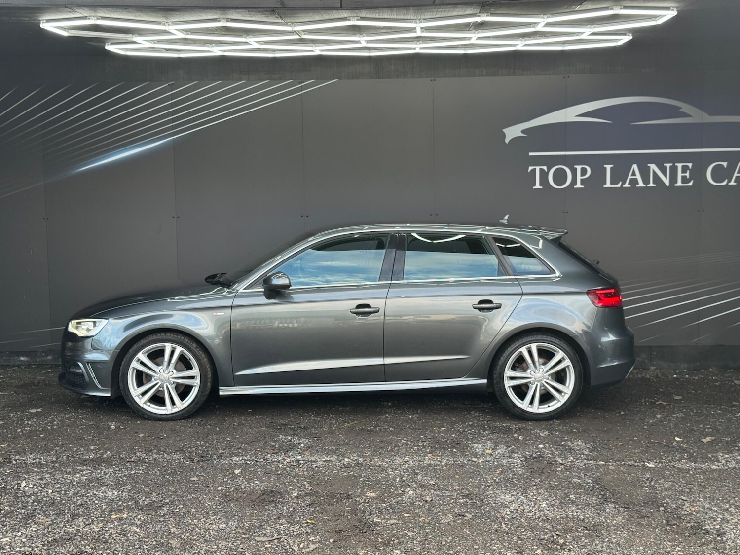 Used Audi A3 2015 for sale - 77884911: Photo 12