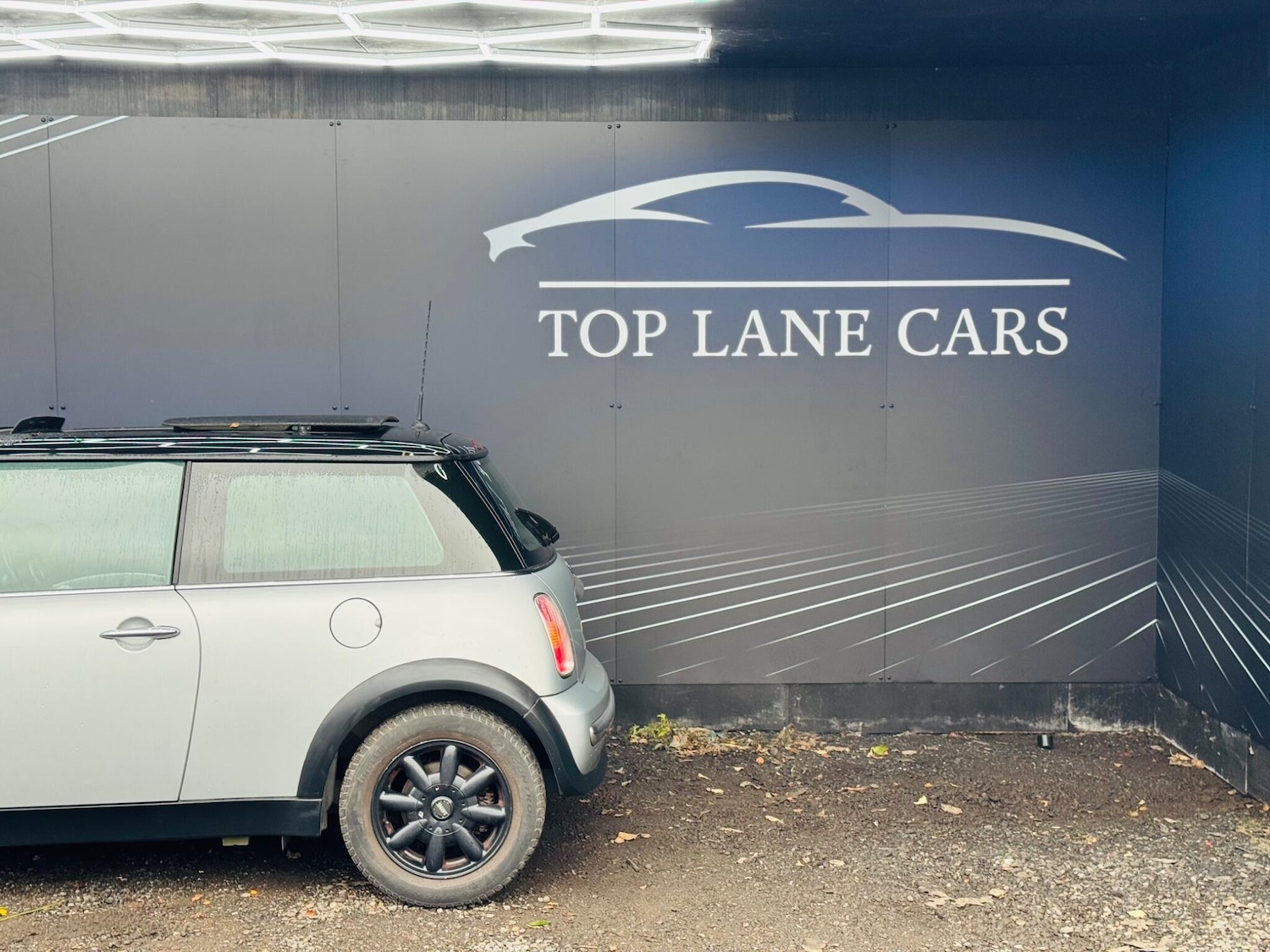 Used MINI Hatch 2002 for sale - 76992379: Photo 18