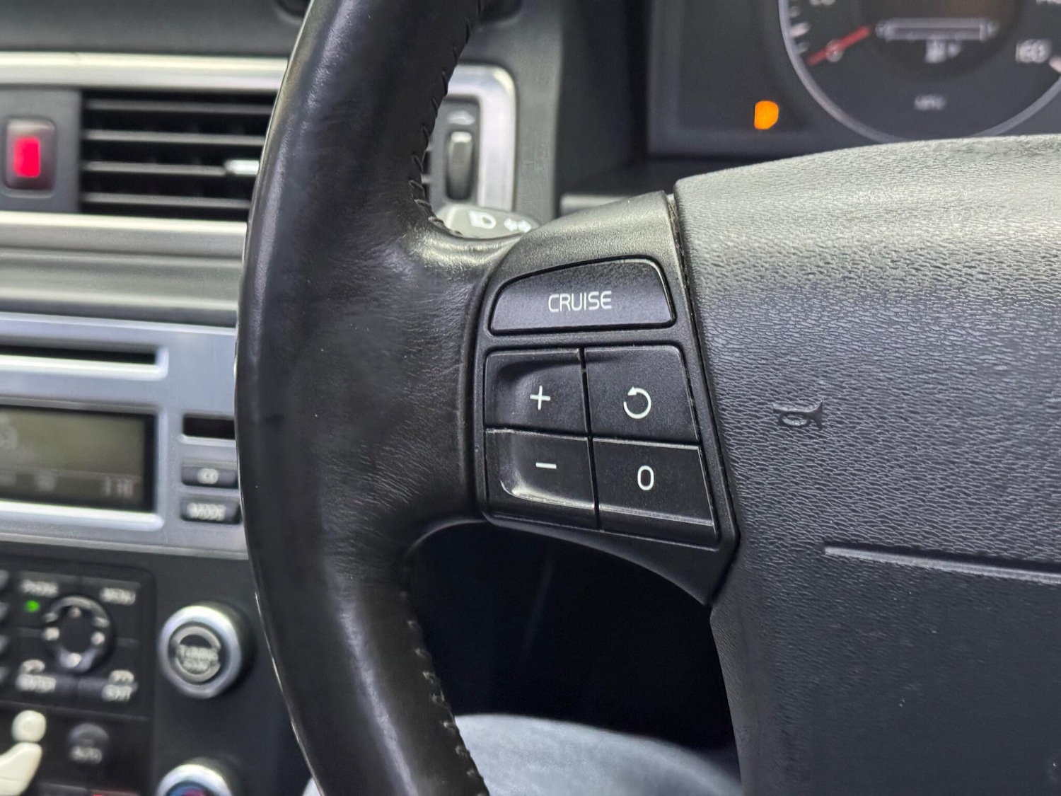 Used Volvo XC70 2008 for sale - 77119612: Photo 19